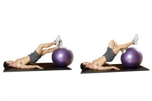 Exercises on butt fitball